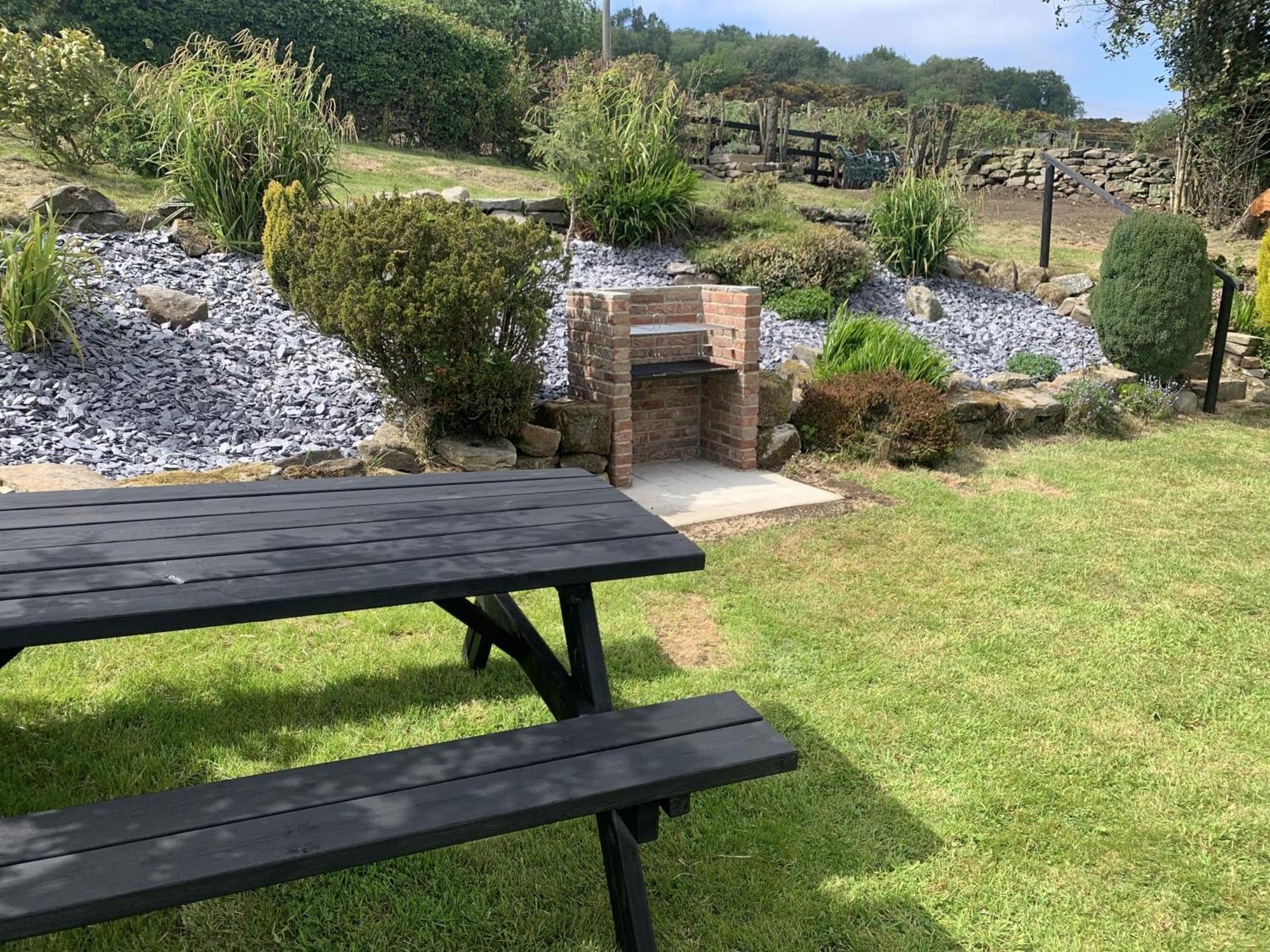 Brambly Cottage Whitby Ngoại thất bức ảnh