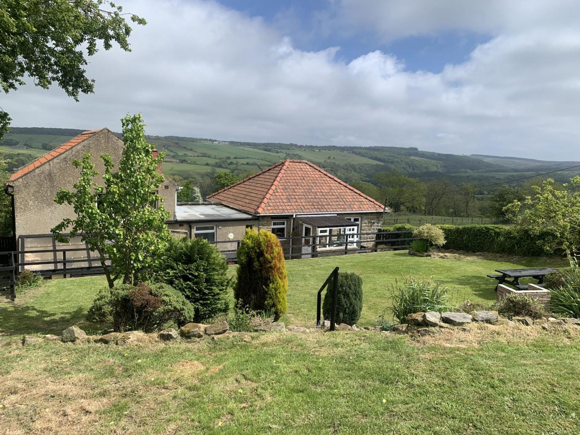 Brambly Cottage Whitby Ngoại thất bức ảnh